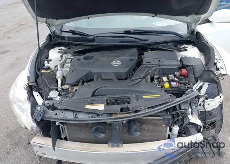 2013 Nissan Altima 2.5 S z USA, uszkodzony, nr VIN 1N4AL3AP9DC121953